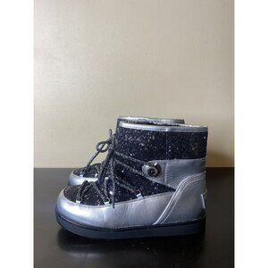 G By Guess Womens Snow Boot Shoe Sparkle Size 8.5M
